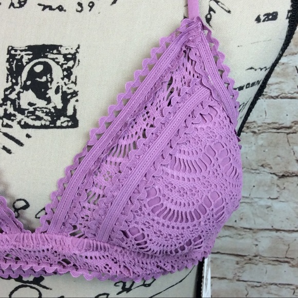 New Becca Lace Bralette Triangle Bikini Top Large - Picture 4 of 10